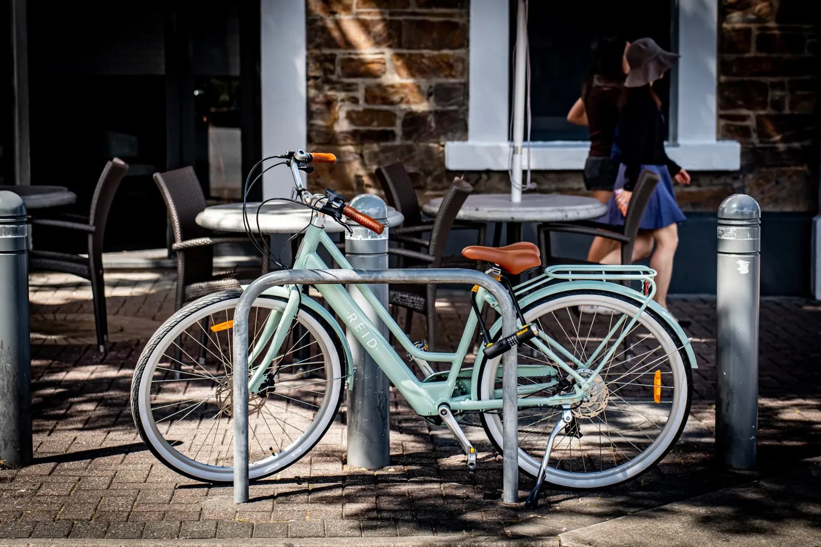 Reid Classic locked to a bike hoop outside a cafe with the OnGuard Bulldog 8010C