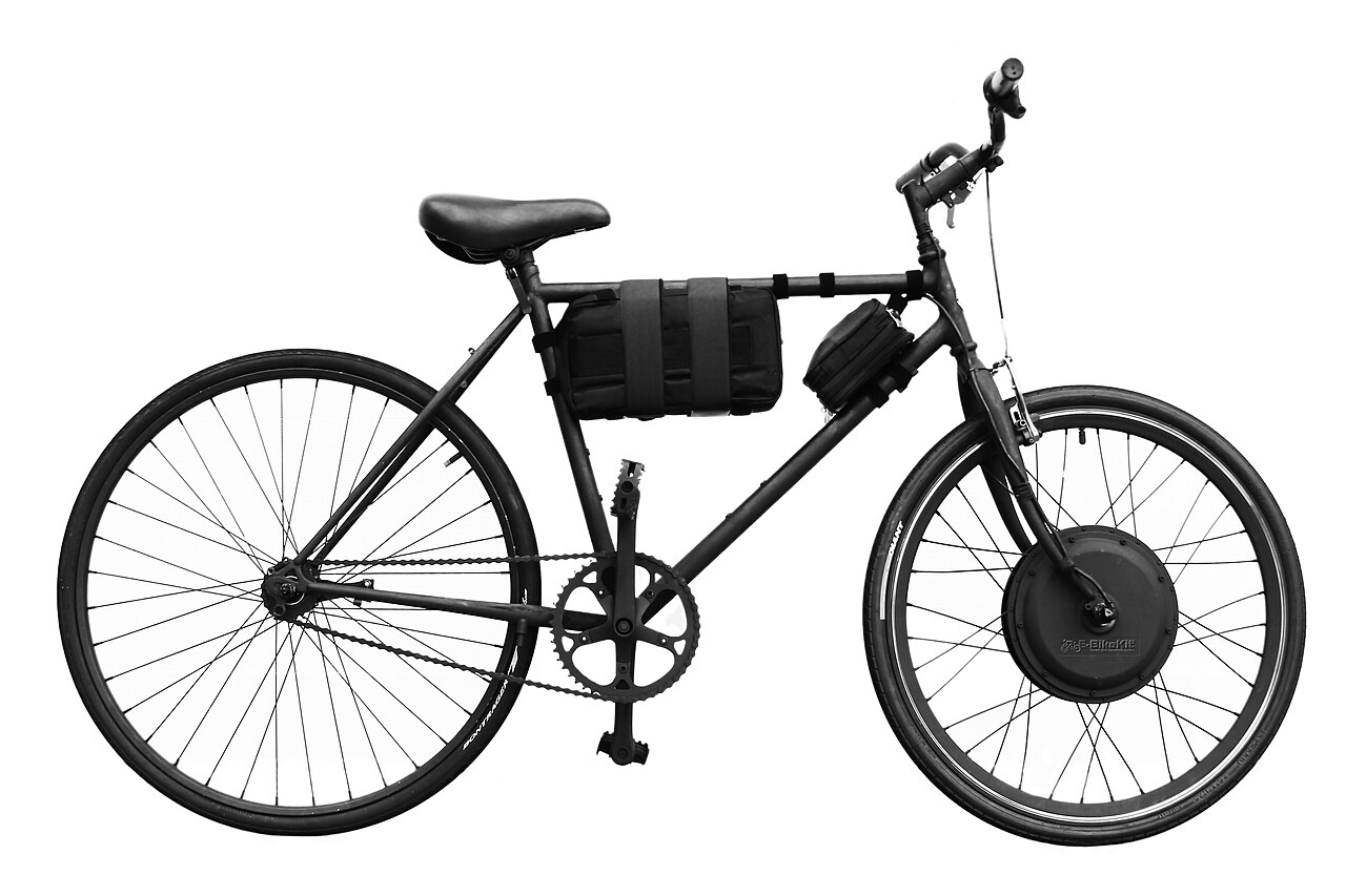 How to charge and store your e-bike battery safely at home