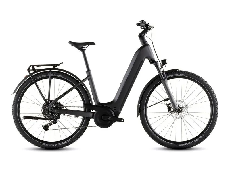 cube Nuride Hybrid Performance 600 electric bike, side profile on white background