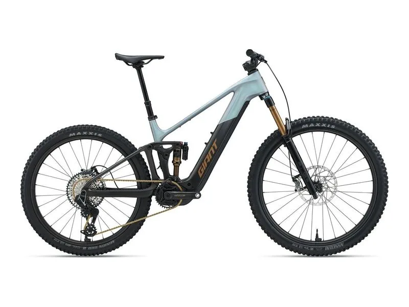 Giant Trance Advanced E+ 0 carbon trail e-MTB, side profile on white background