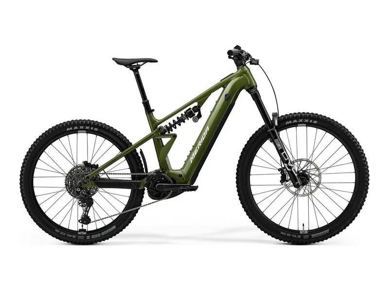 Merida eOne-Eighty FR 600 freeride eMTB in Anaconda Green, side profile on white background