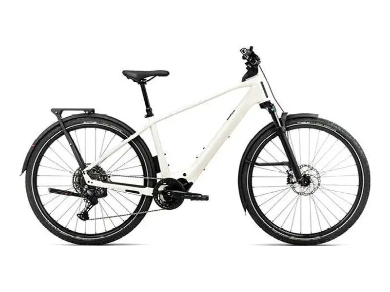 Orbea Kemen Tour 10 e-bike, side profile on white background
