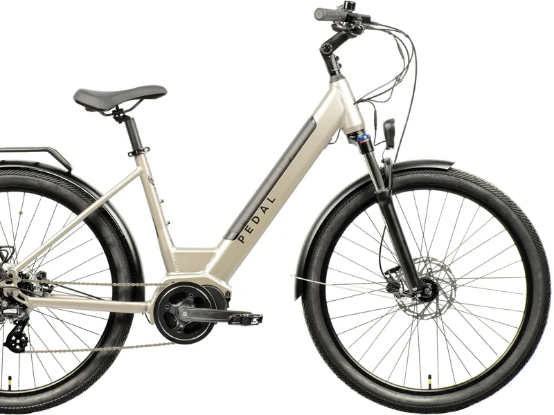 pedal Eagle ST electric bike, side profile on white background