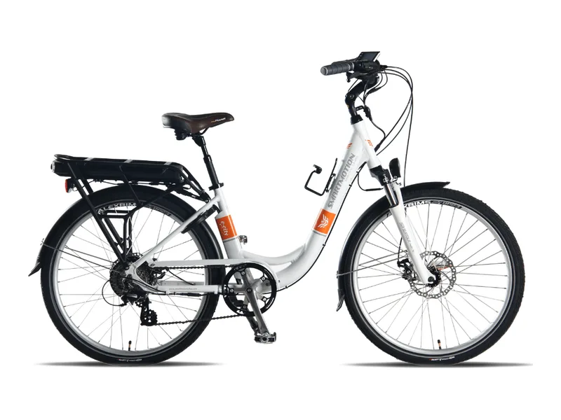 Smartmotion G3 eCity step-through e-bike in white, side profile on white background