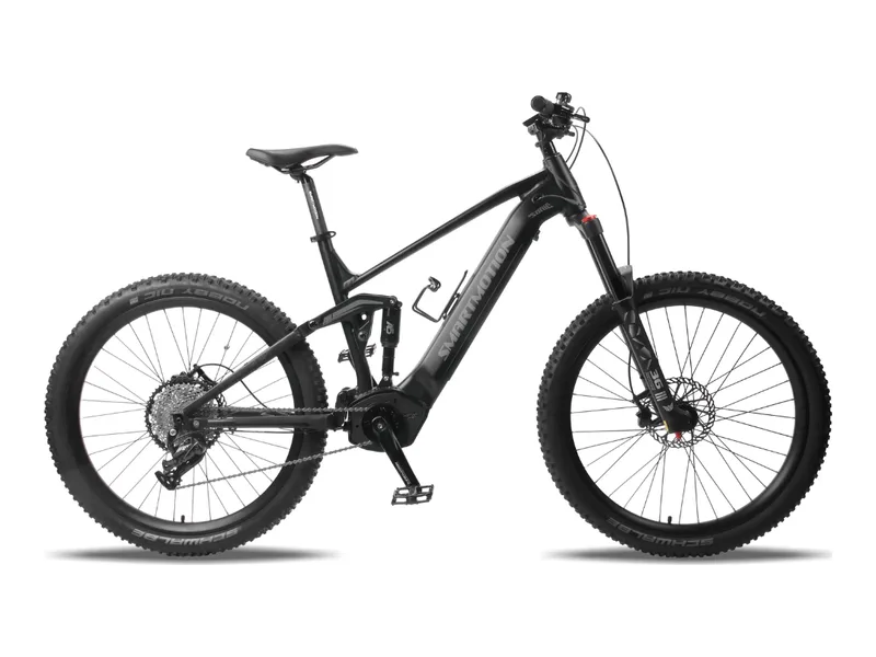 Smartmotion Hypersonic Neo e-MTB in black, side profile on white background