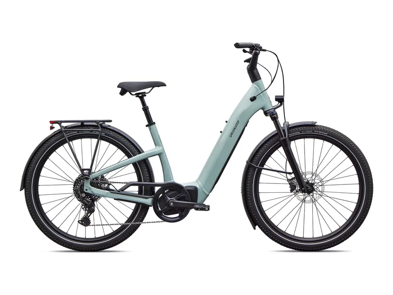 specialized Turbo Como 4.0 electric bike, side profile on white background